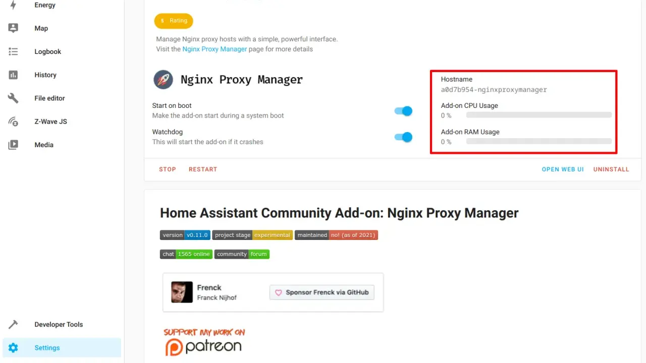 Home Assistant zeigt die Nginx Proxy Manager Add-on-Konfiguration mit Hostnamen und Ressourcennutzung an.
