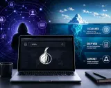 Ein Laptop zeigt die Tor-Suche, während ein Eisberg die Ebenen des Internets symbolisiert. So funktioniert das Darknet: anonym und verschlüsselt.