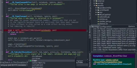 Programmieren mit Python: Code-Editor zeigt Python-Code mit hervorgehobenen Zeilen und eine Autovervollständigungsliste.