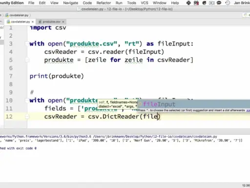 Python-Code liest CSV-Datei und wandelt sie in eine Liste von Listen um. Das Ergebnis zeigt die Daten als Array.