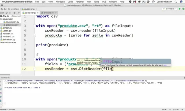 Python-Code liest CSV-Datei und wandelt sie in eine Liste von Listen um. Das Ergebnis zeigt die Daten als Array.